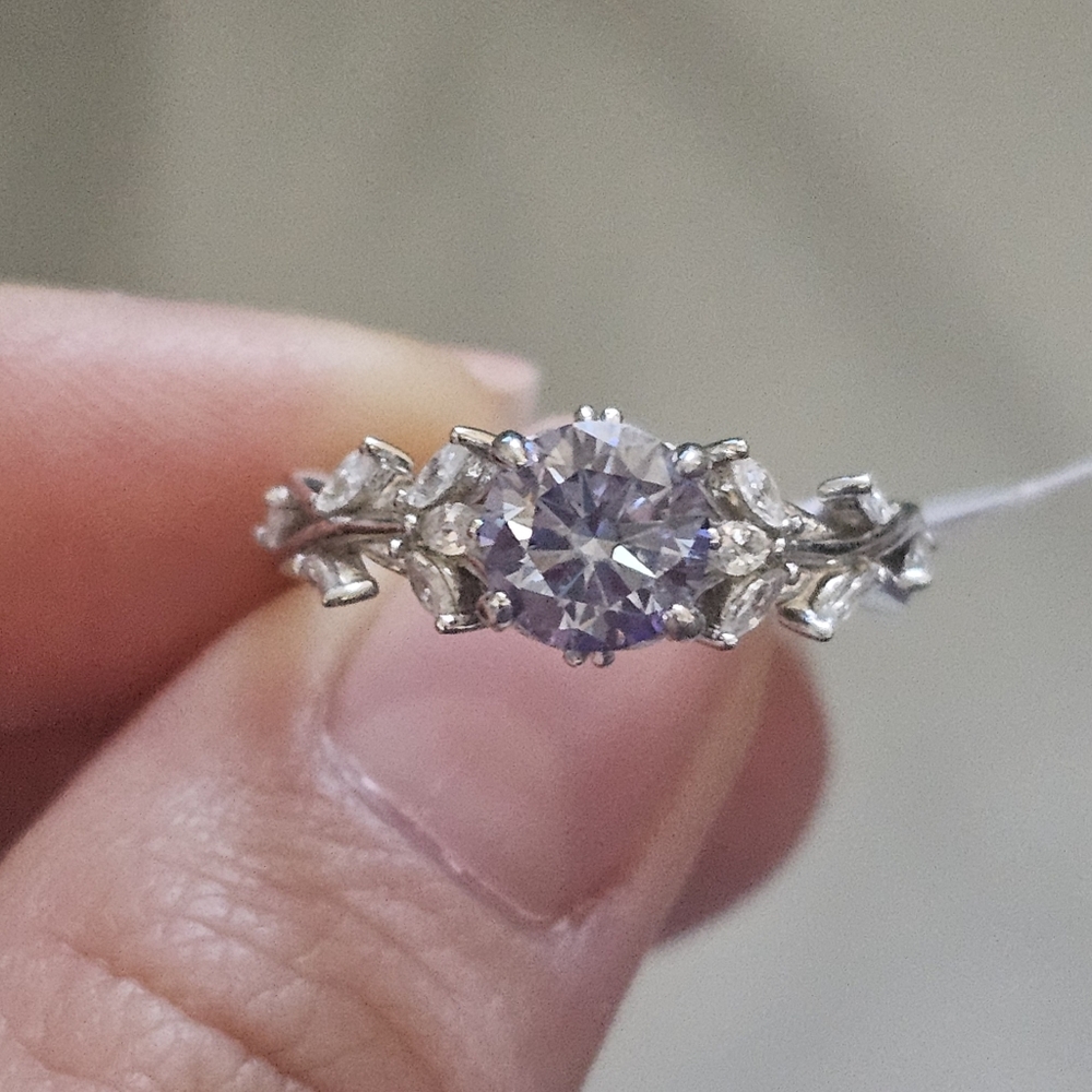 925 Silver, Lilac/Iris Moissanite Ring, Size 6.5
